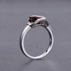 Natural Garnet Oval Shape Silver Ring for Women