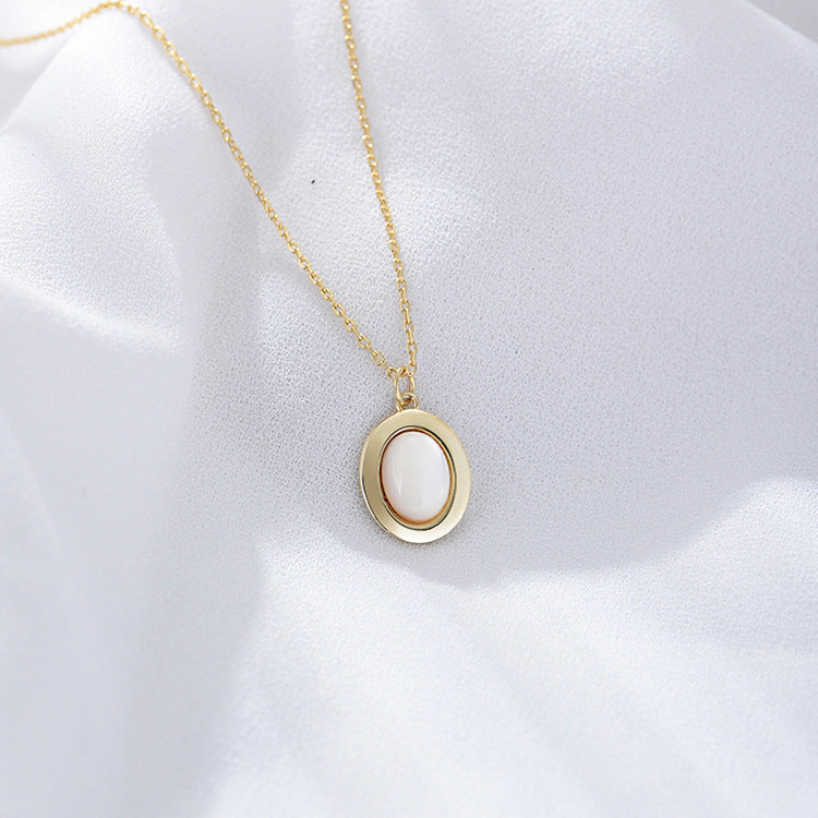 Retro Oval Natural Mother of Pearl Pendant Silver Necklace for Women