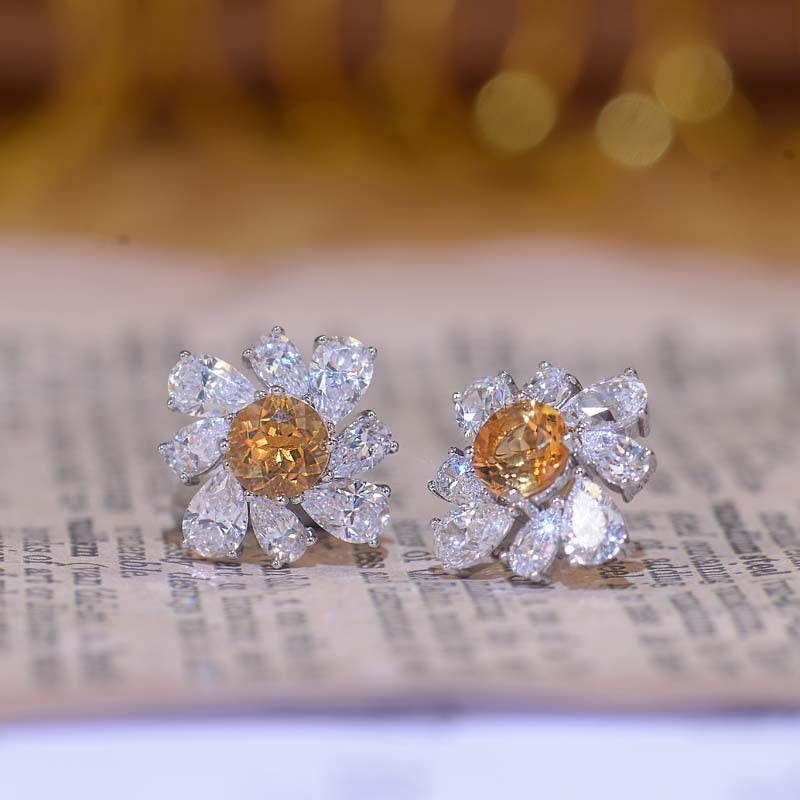 Annular Petals Round Natural Yellow Crystal Studs