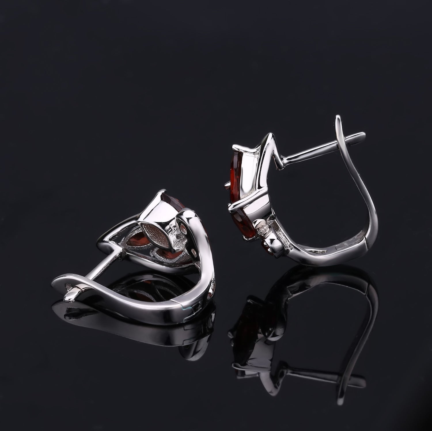 Natural Garnet Creative Flower Design Silver Studs Earrings for Women