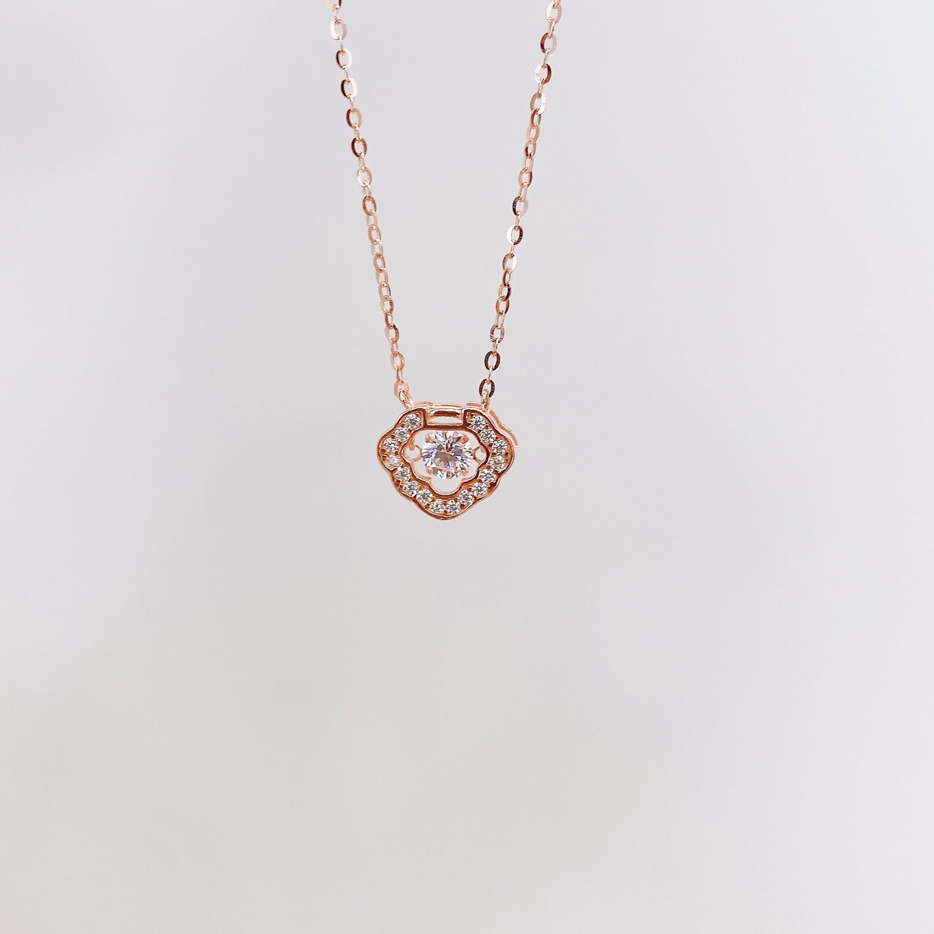 Round Zircon Heart-shaped Lock Pendant Silver Necklace for Women