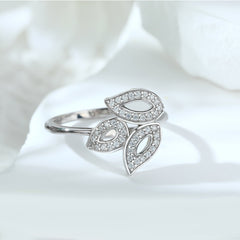 Zircon Leaf Silver Ring