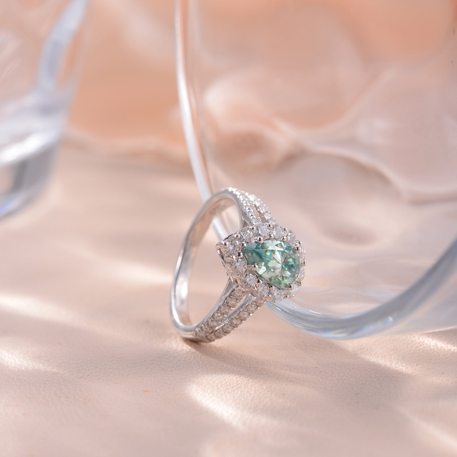 Soleste Halo 1.0 Carat Pear Shape Green Moissanite Silver Ring