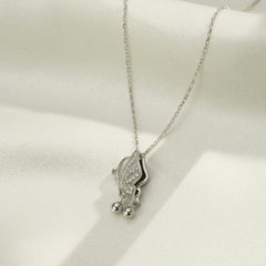 (Two Colours) White Zircon Flying Butterfly Pendants Collarbone Necklace for Women