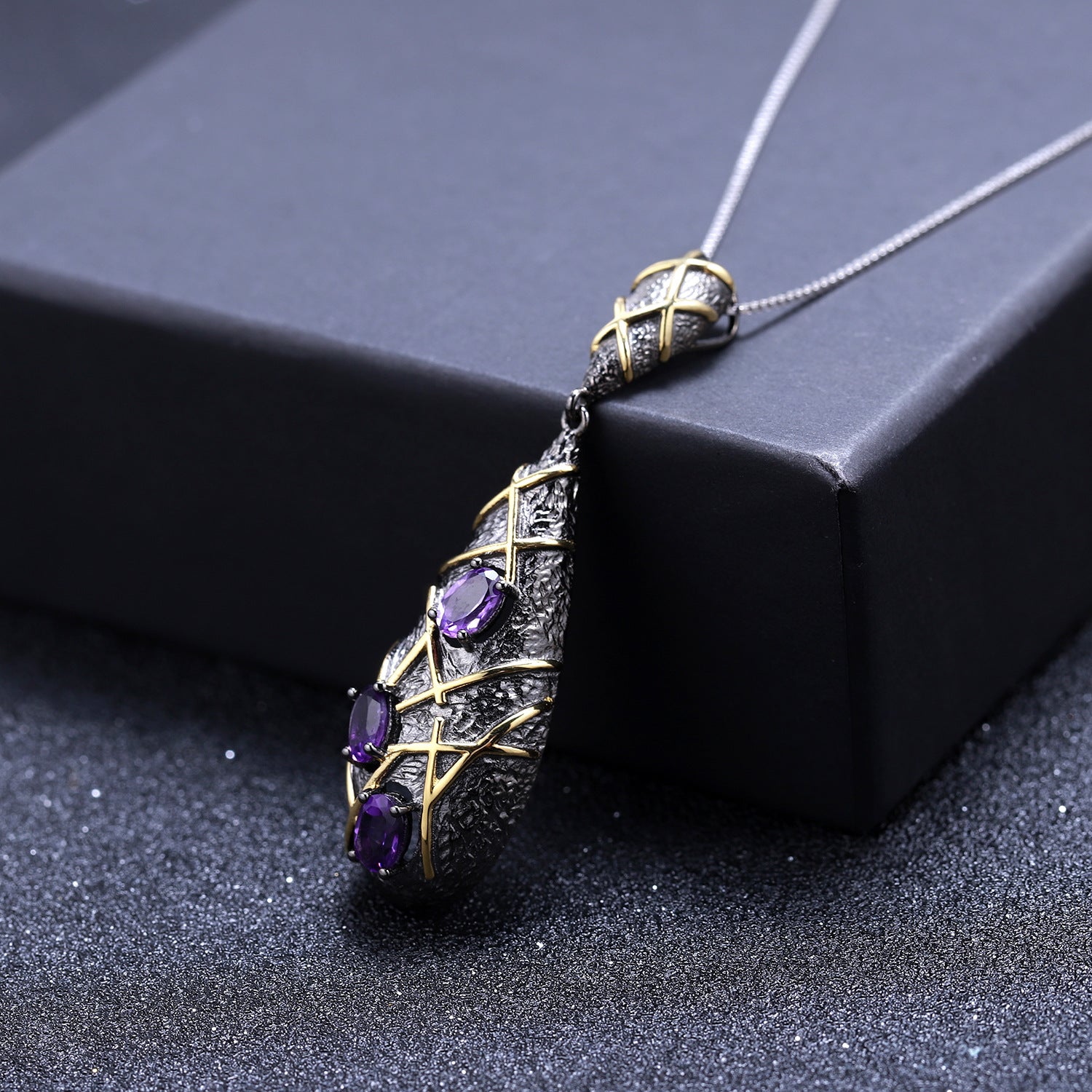 Italian Craftsman Vintage Premium Natural Amethyst Pendant Silver Necklace for Women