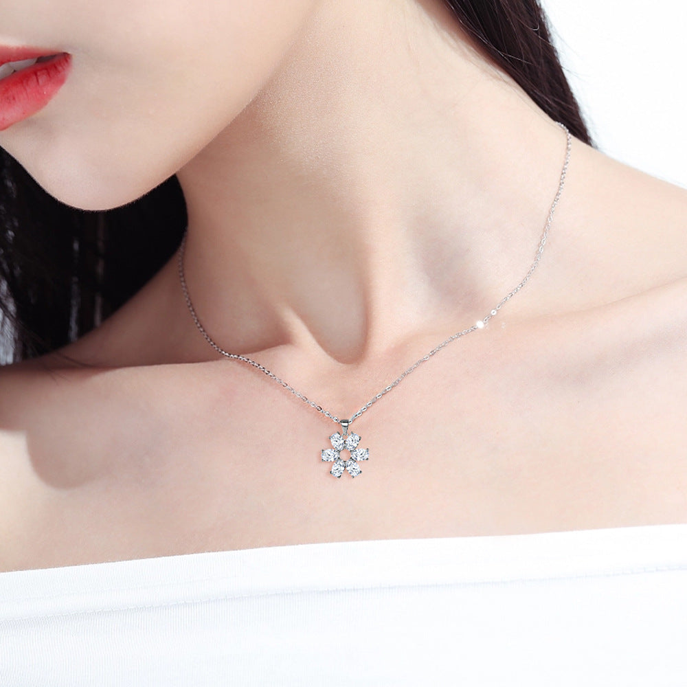 Zircon Petals Flower Pendant Silver Necklace for Women