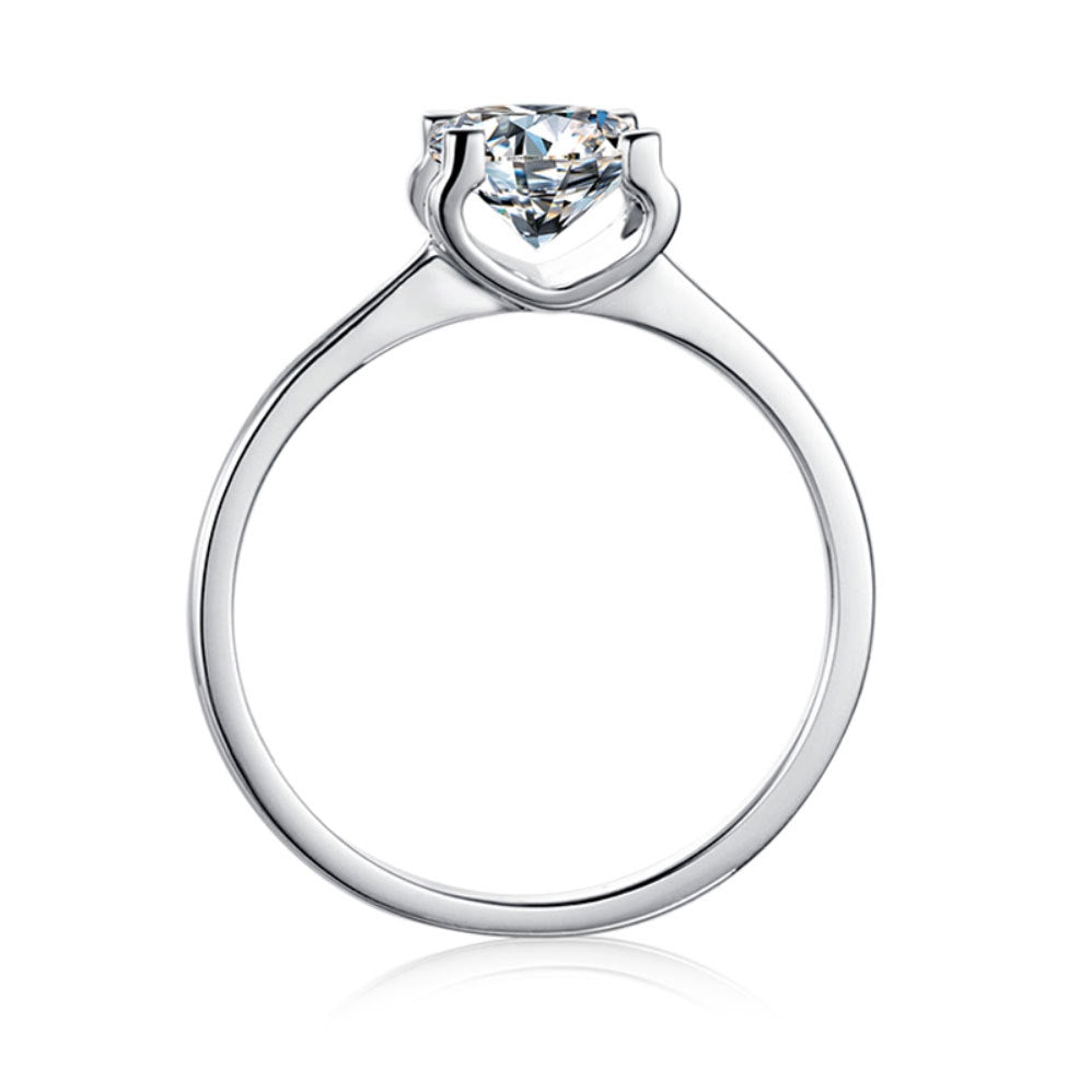 Solitaire Oxhead Prong 1.0 Carat Round Cut Moissanite Engagement Ring