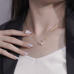 (Two Colours) White Zircon Butterfly Drooping Pendants Silver Collarbone Necklace for Women