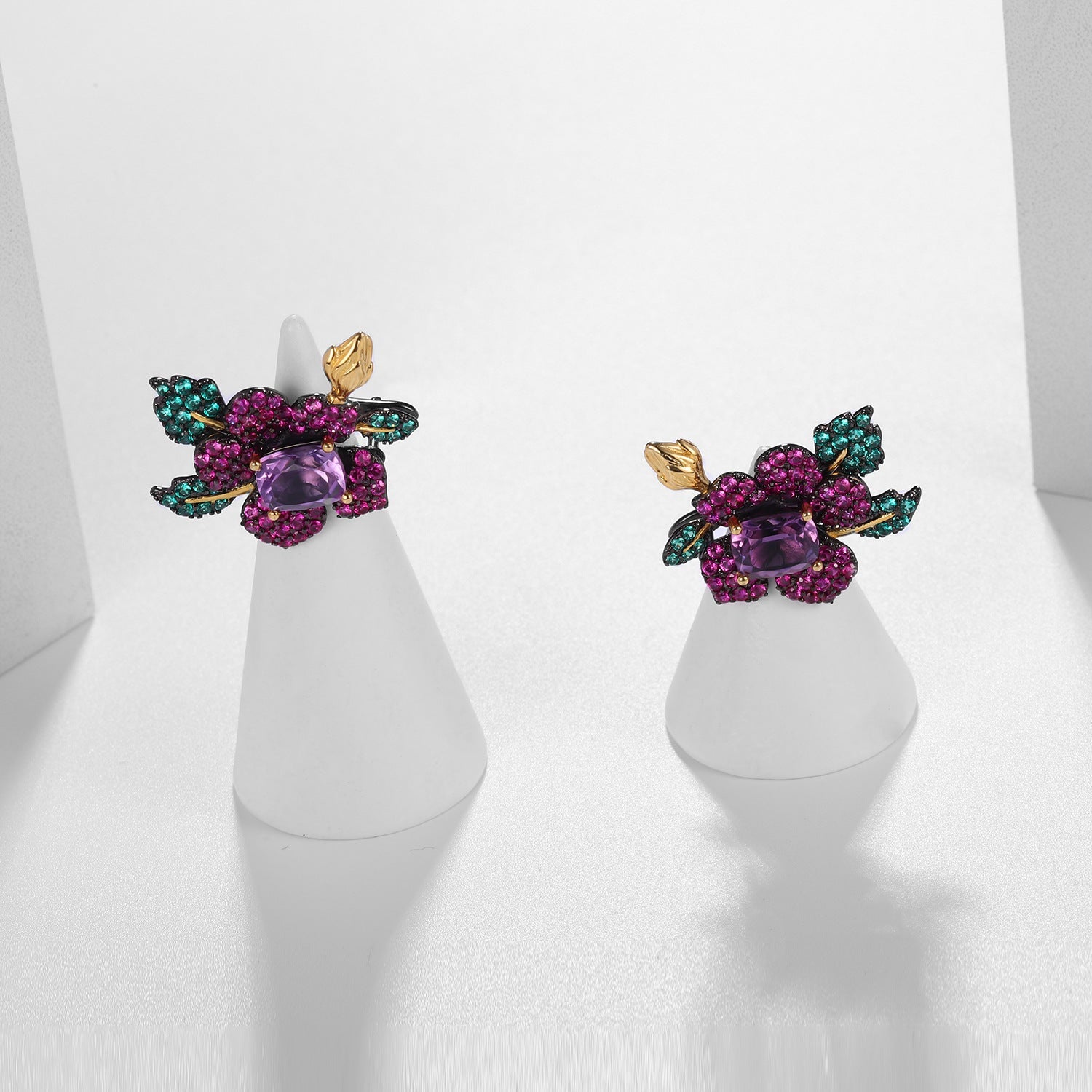 Natural Style Inlaid Colourful Gemstone Flower Silver Studs for Women