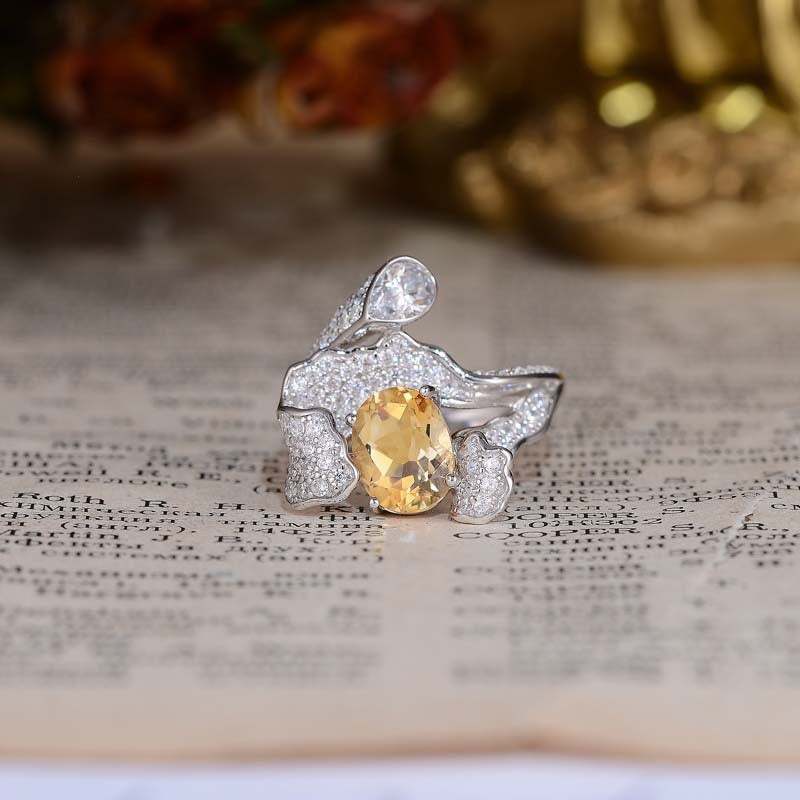 Oval Natural Yellow Crystal Waves Ring