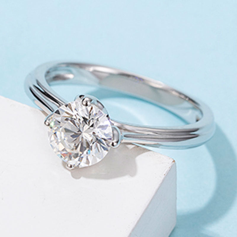 Stylish Petal Four Prongs 1.0 Carat Moissanite Engagement Ring