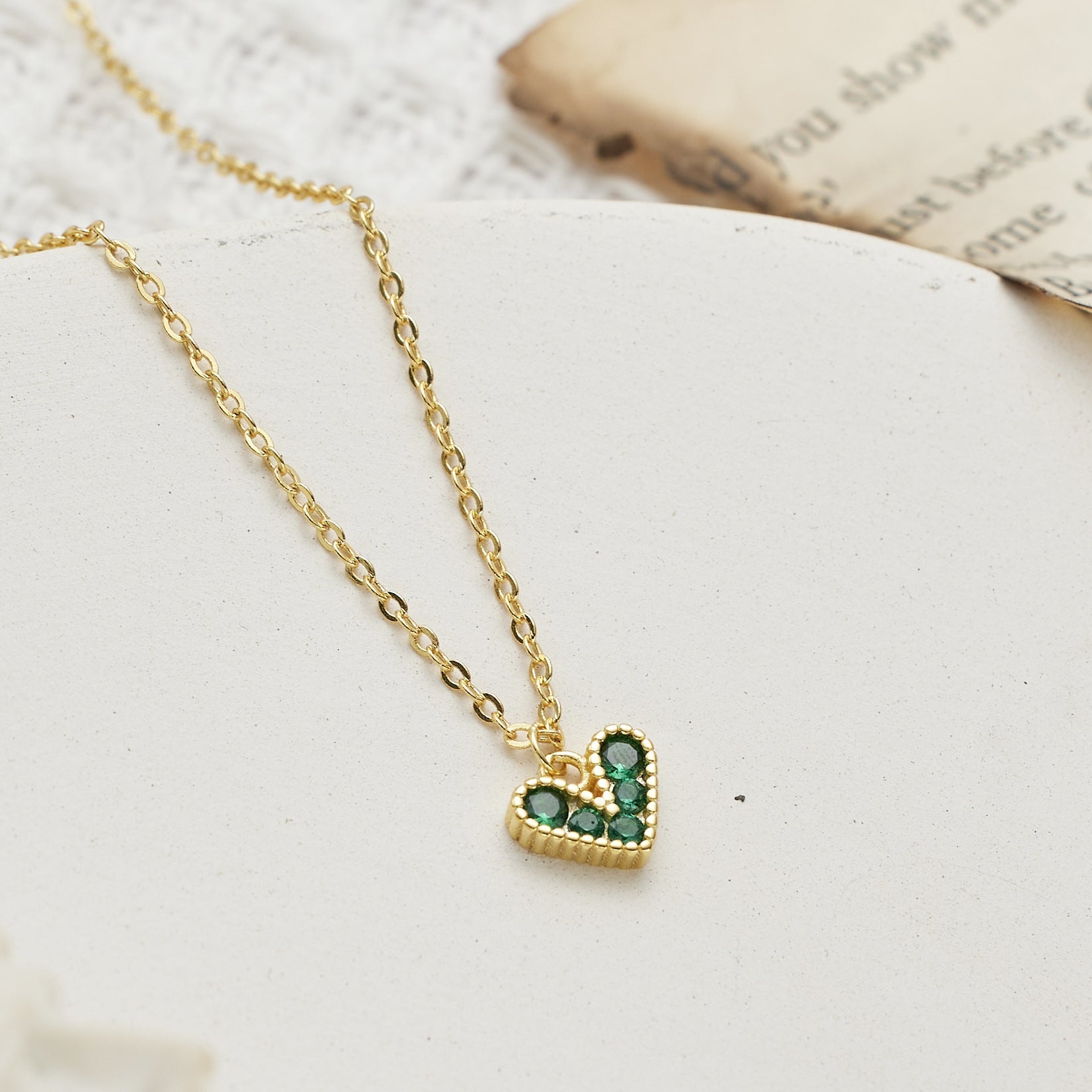 Green Zircon Heart Pendant Silver Necklace for Women