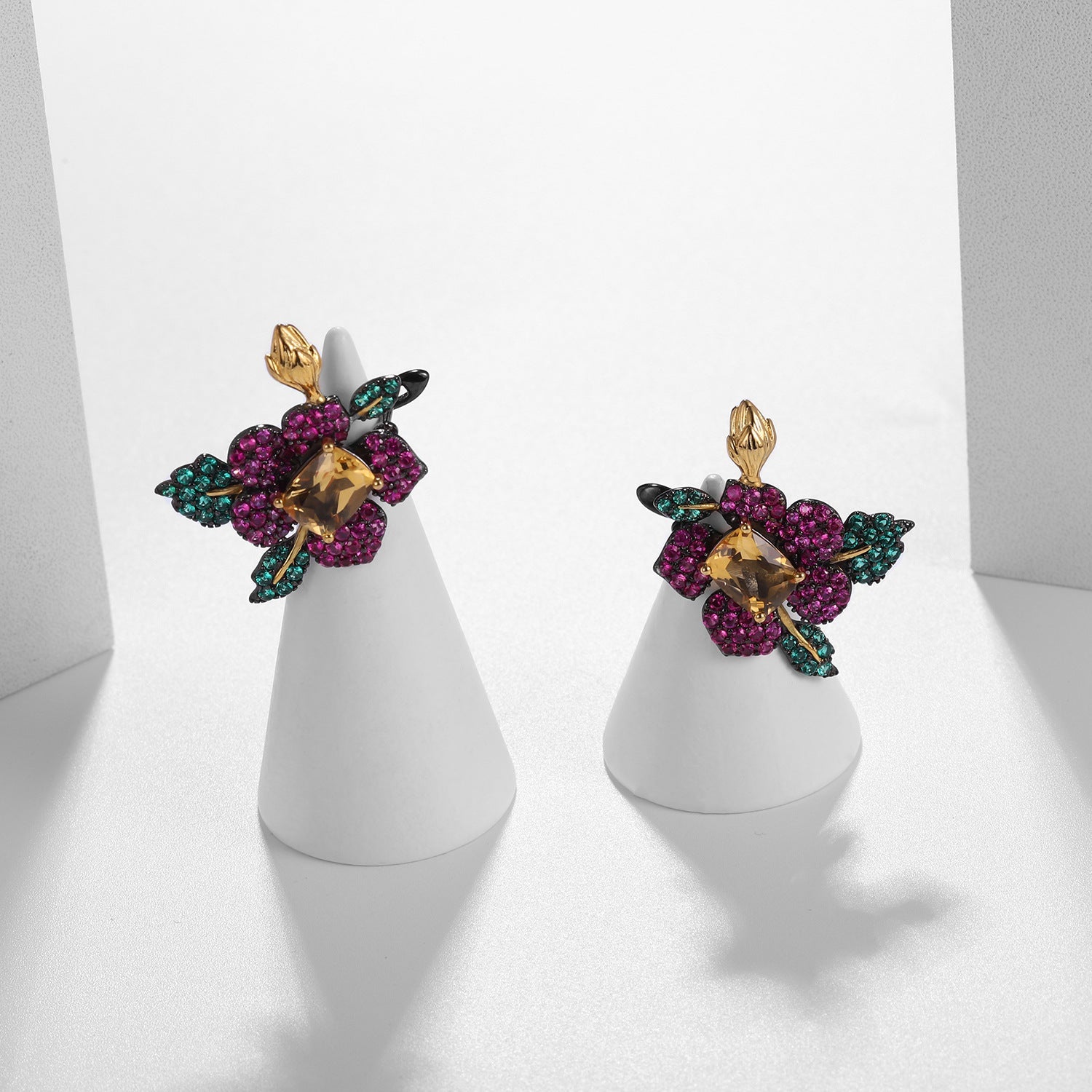 Natural Style Inlaid Colourful Gemstone Flower Silver Studs for Women