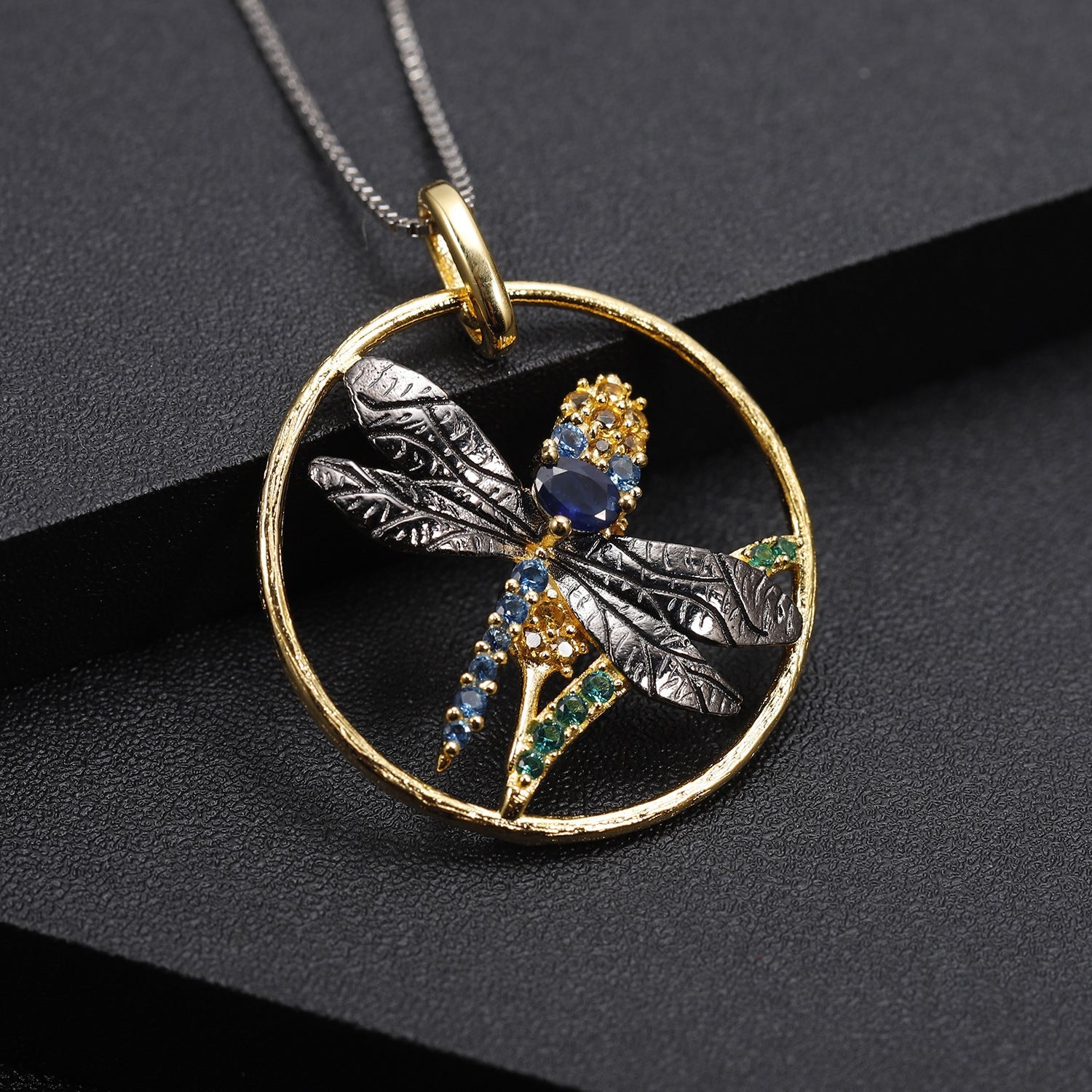 Animal Element Design Inlaid Natural Colourful Gemstone Dragonfly Circle Pendant Silver Necklace for Women