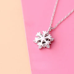 Spinning Snowflake with Zircon Silver Necklace for Women