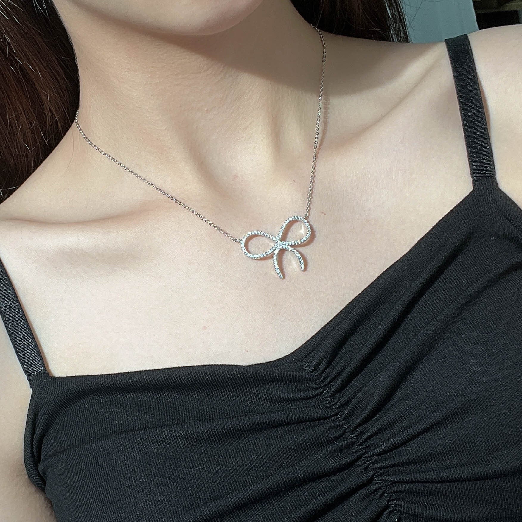 Simple Zircon Bow Pendant Silver Necklace for Women