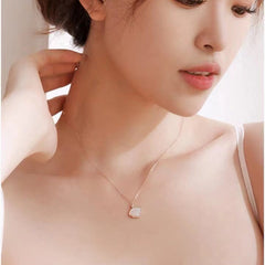 (Two Colours) Shell-Shaped Pendants 925 Silver Collarbone Necklace for Women