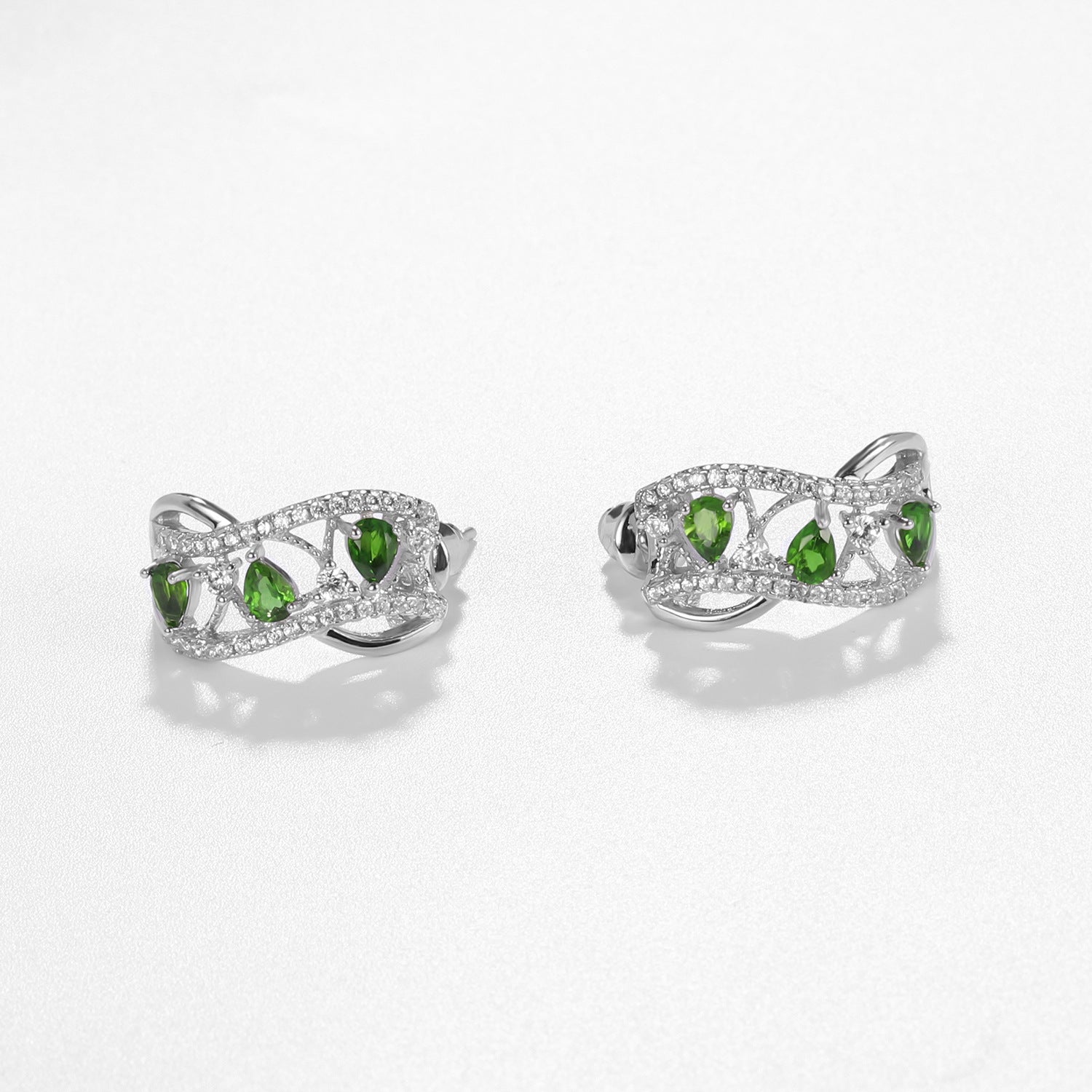 C Shape Wave Natural Diopside Silver Stud Earrings