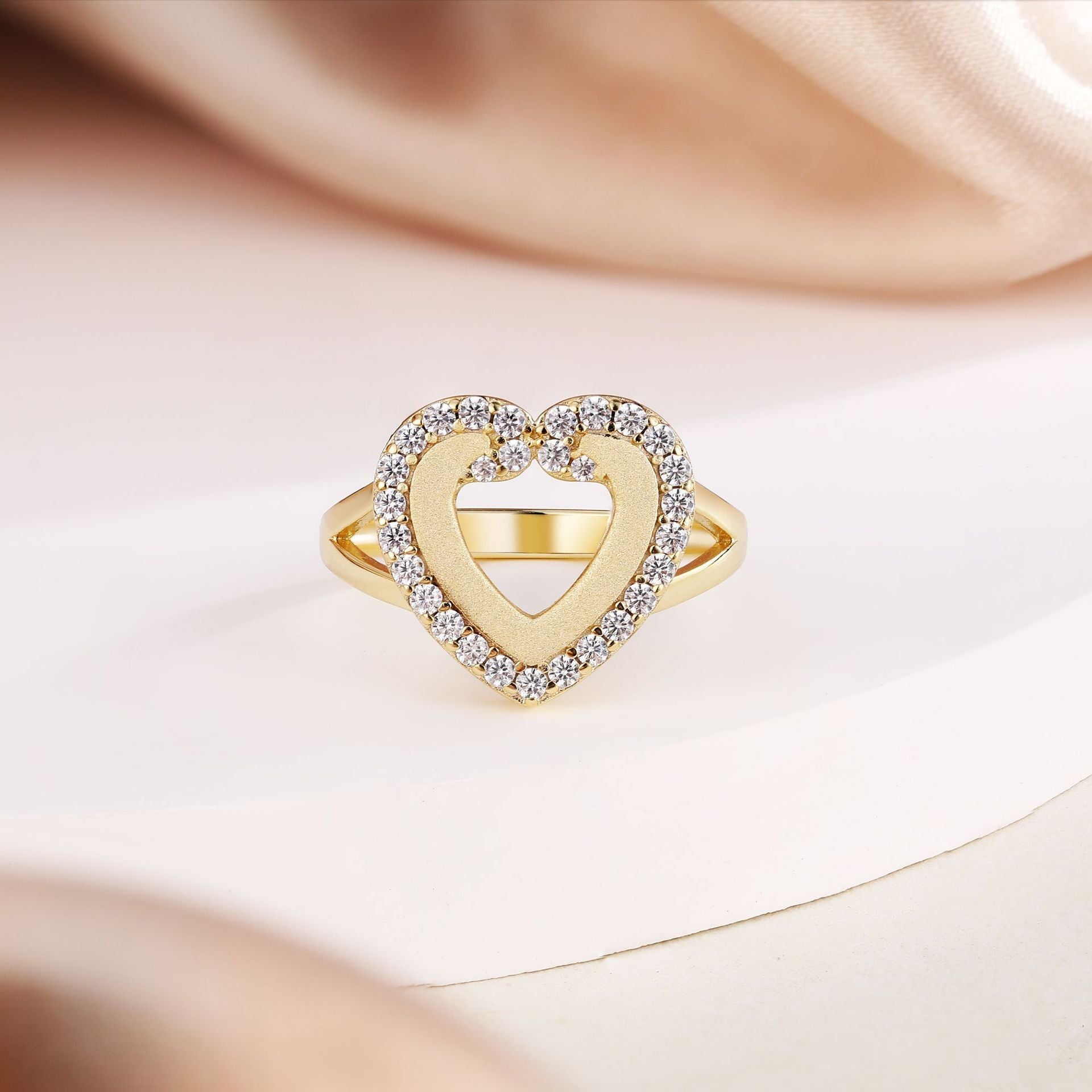 Golden Sandblasting Zircon Hollow Heart Shaped Sterling Silver Ring