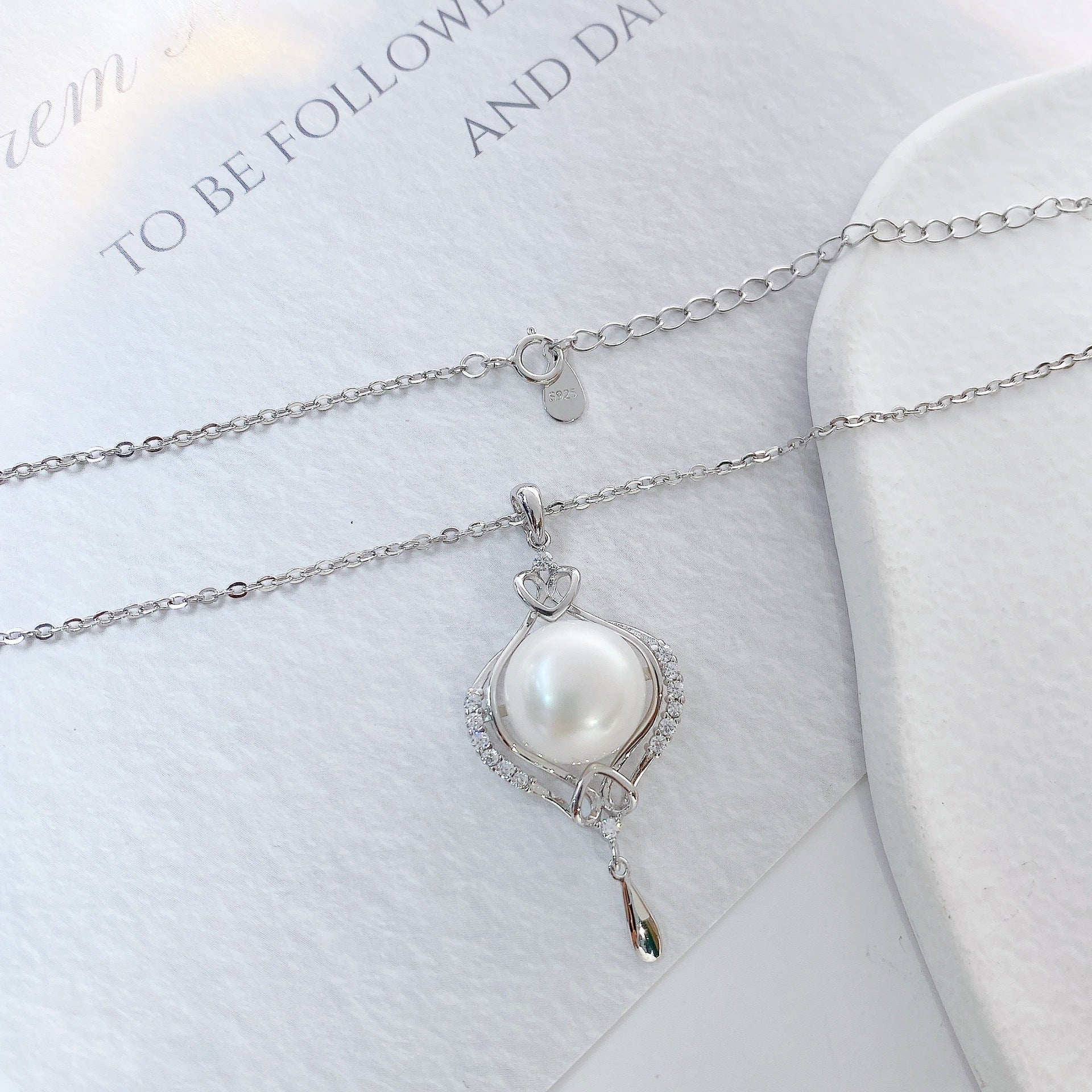 Round Natural Pearl Lantern Shape Pendant Silver Necklace for Women