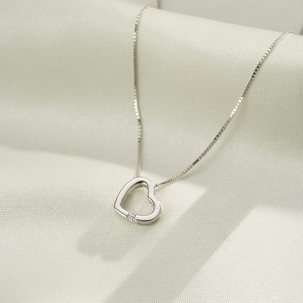 (Two Colours) White Zircon Simplicity Hollow Heart Pendants Collarbone Necklace for Women