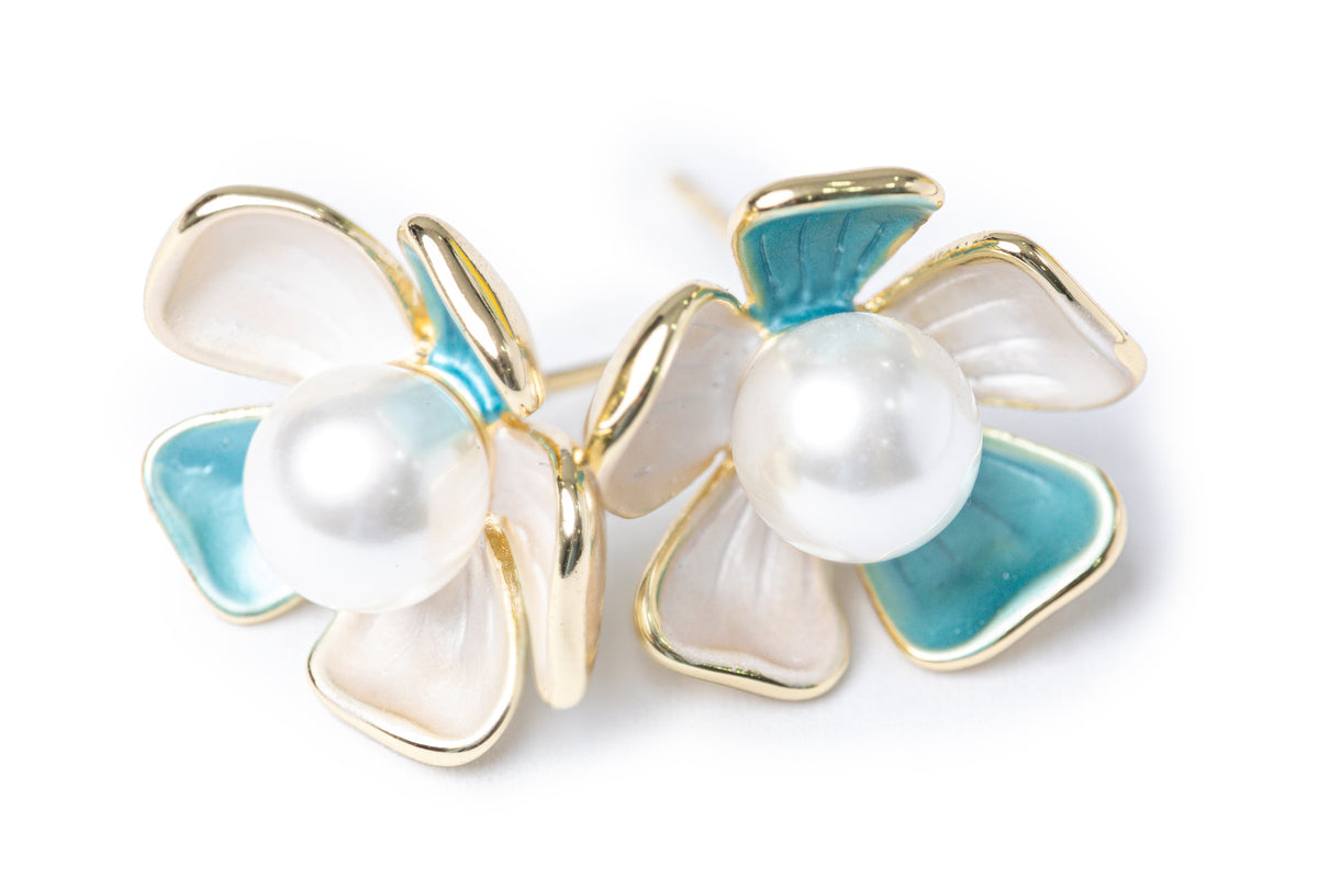 Pearl Flower Studs