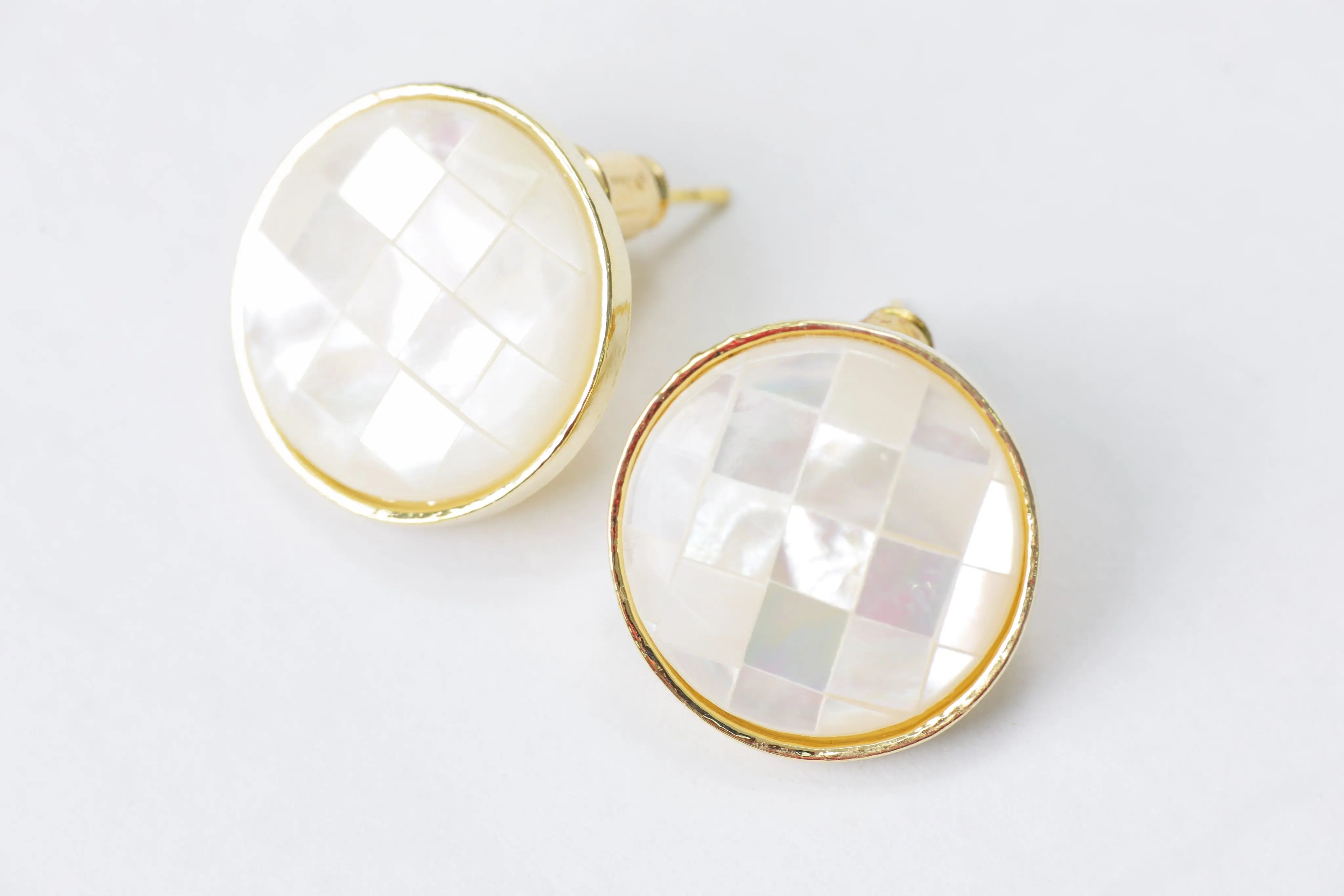 Golden White Colour Round Studs Earrings