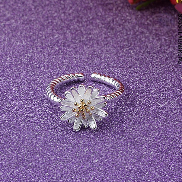 Daisy Flower Twist Silver Ring for Women