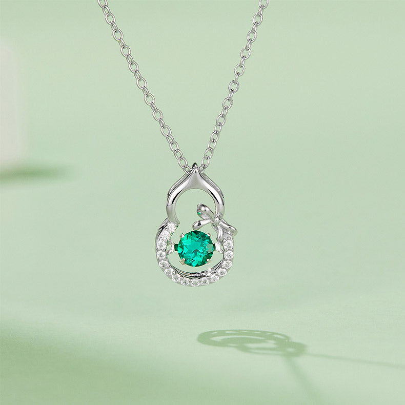 Small Gourd with Round Green Zircon Necklace