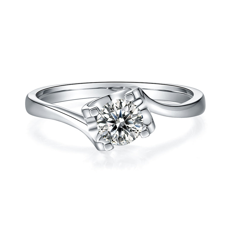 Twist Arm Ox-head Prongs 0.5 Carat Moissanite Engagement Ring