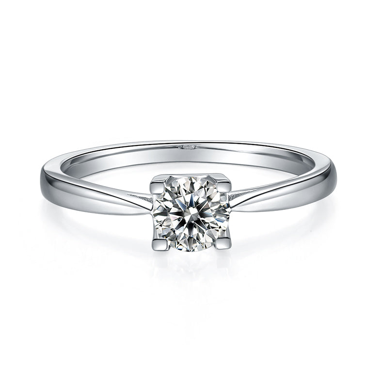 HW Prongs 0.5Carat Round Moissanite Engagement Ring