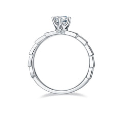 Snake Bone 0.5Carat Round Moissanite Engagement Ring