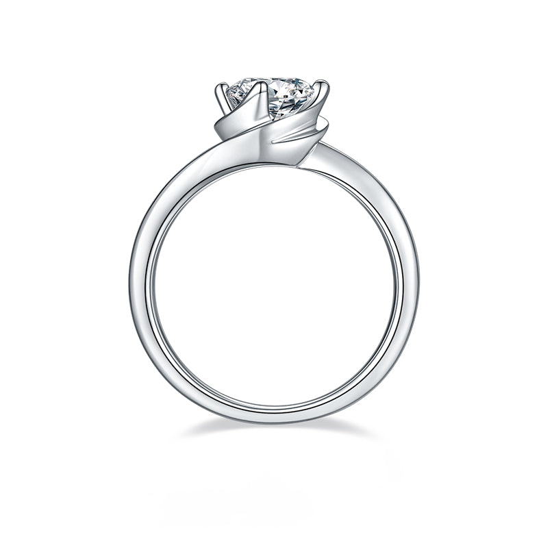 1.0Carat Moissanite Embraced Twist Arm Ring