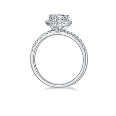 Heart Shape Halo 1.0Carat Round Moissanite Engagement Ring