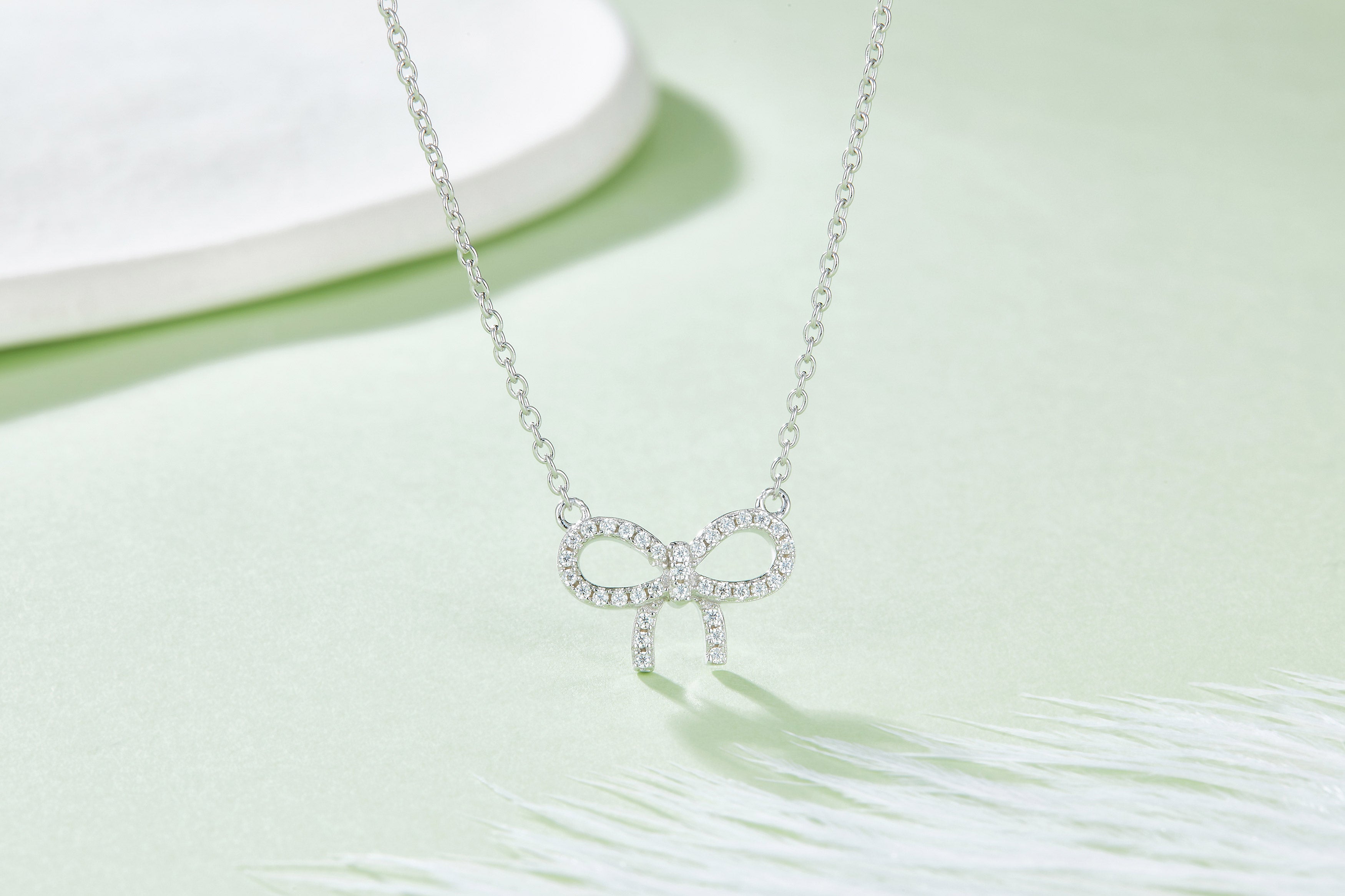 Bowknot Moissanite Necklace