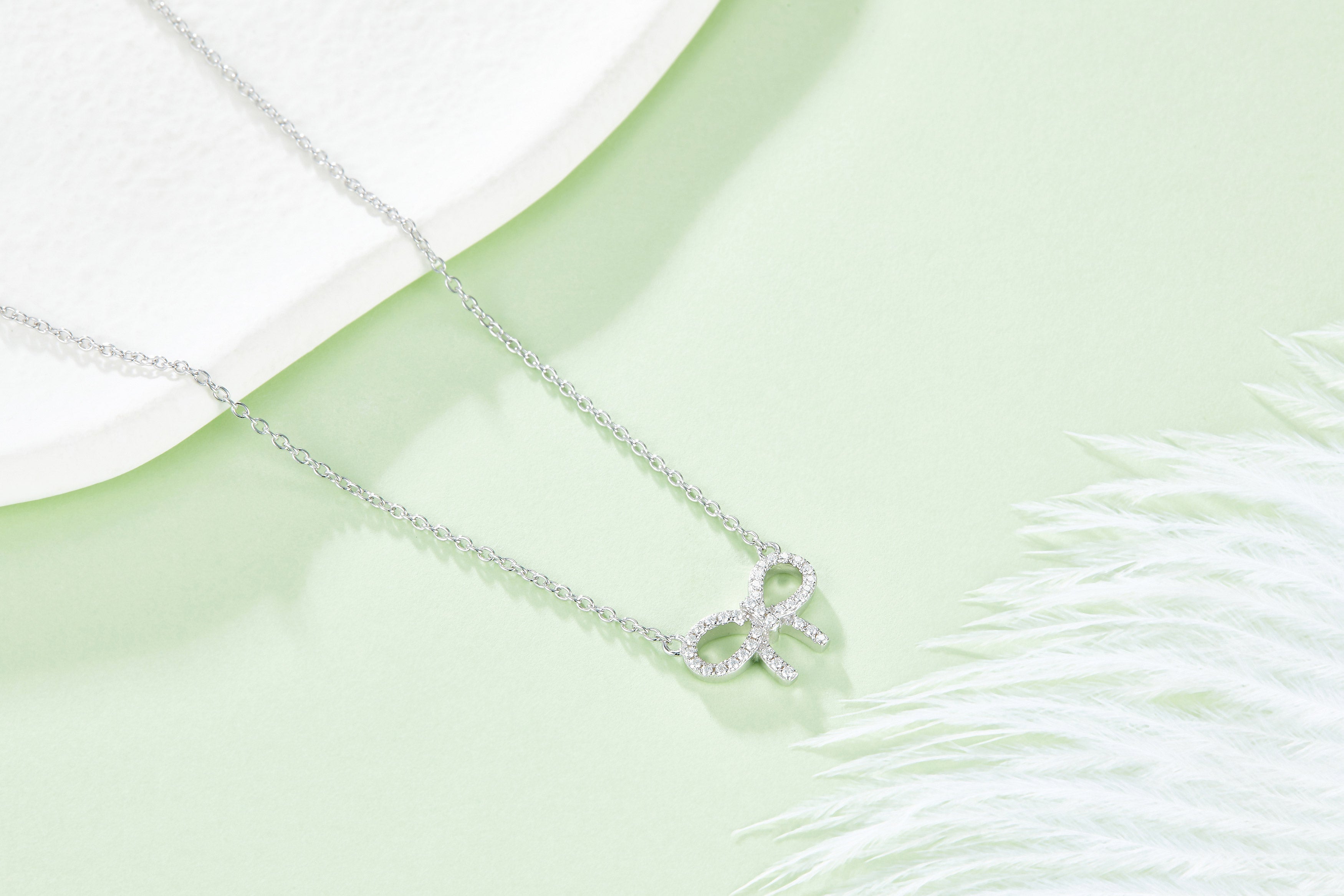 Bowknot Moissanite Necklace