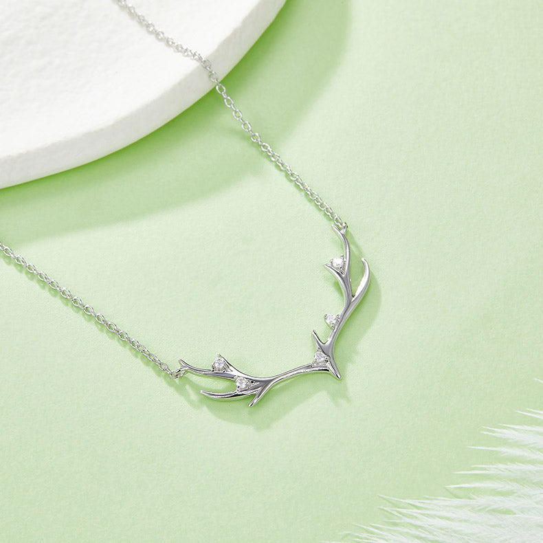 Sika Antler Moissanite Silver Necklace